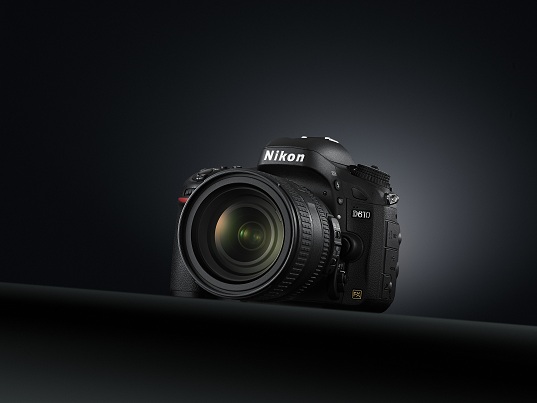 Le Nikon D610