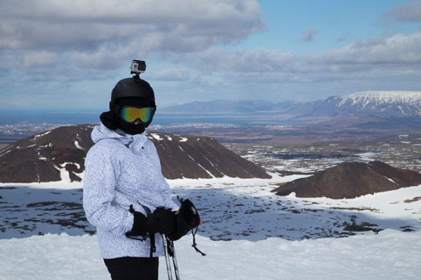Filmer au ski avec une camera sur casque