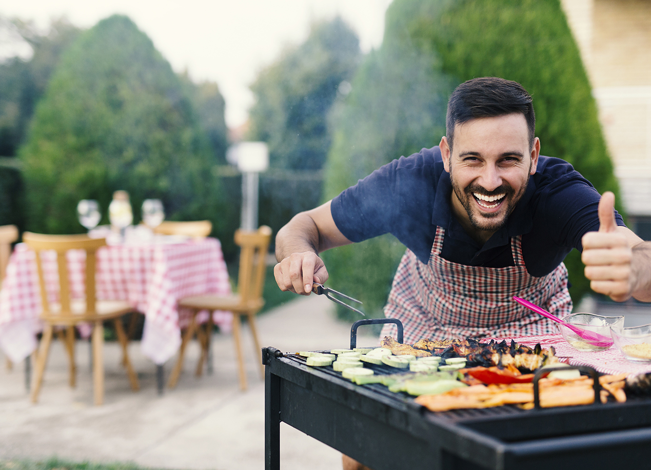 Comment bien nettoyer son barbecue pour l'été prochain ?